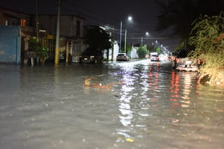 Las lluvias registradas en las últimas semanas en Torreón provocaron encharcamientos considerables en distintos sectores. (EL SIGLO DE TORREÓN)