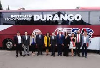 El gobernador José Rosas Aispuro reconoció el trabajo del Instituto Tecnológico de Durango (ITD), al celebrar sus 72 años. (CORTESÍA) 