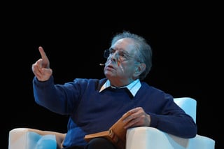 José Luis Ibáñez, profesor universitario, director de teatro, guionista y director de cine que fue alumno de la primera generación de la carrera de Teatro de la Facultad de Filosofía y Letras de la UNAM, murió hoy a los 87 años. (ARCHIVO) 
