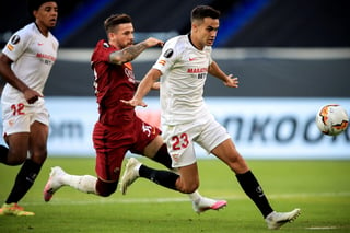 El Sevilla superó con mucha autoridad al Roma (2-0) en el partido disputado este jueves en Duisburgo (Alemania) ante el Roma y se planta en los cuartos de final de la Liga Europa, torneo en el que mostró ante el rival italiano que quiere ganar y lograr su sexto trofeo de campeón. (ARCHIVO)