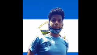 El joven opositor nicaragüense Kevin Adrián Monzón Mora, que se encontraba detenido desde el pasado 31 de julio por burlarse del Gobierno de Nicaragua a través de la red social TikTok, fue liberado este domingo bajo medidas cautelares alternas, informó su abogada Yonarqui Martínez. (ESPECIAL)