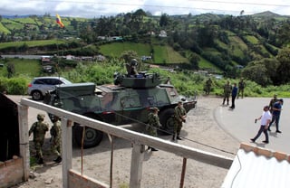 Al menos nueve jóvenes fueron masacrados por desconocidos en el departamento colombiano de Nariño, fronterizo con Ecuador, tan solo días después de que cinco adolescentes fueran asesinados en otra matanza en Cali, principal ciudad del suroeste del país. (ARCHIVO)