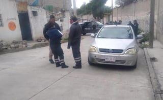 Los miembros de Seguridad Pública municipal notificaron del crimen a la Fiscalía General de Justicia del Estado de México y al sitio llegó personal de la corporación para iniciar la investigación del homicidio.
(ESPECIAL)