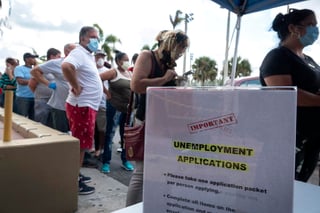 La tasa de desempleo de Florida se situó en julio en un 11.3 %, un aumento de casi un punto respecto a junio que afectó especialmente al sector de ocio y hostería. (ARCHIVO) 