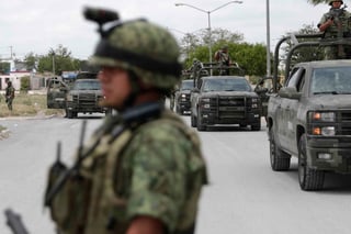 El choque con armas de grueso calibre entre los militares y los pistoleros civiles sucedió la noche del jueves. (ARCHIVO)