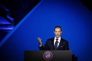 El presidente de la UEFA Aleksander Ceferin sostendrá unas reuniones para discutir si conservar el formato de eliminación de un partido que se ha utilizado para completar las temporadas de la Liga de Campeones y de la Liga Europa. (ARCHIVO)