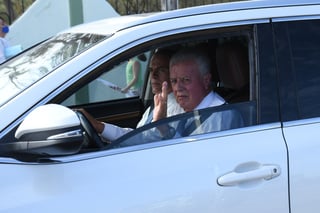 El alcalde durante su arribo al Cuartel Militar para la conferencia matutina del presidente Andrés Manuel López Obrador. (FERNANDO COMPEÁN)