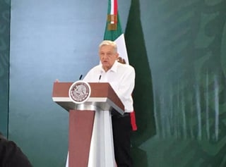El pasado martes 25 de agosto, el secretario estatal, en conferencia de prensa, fue cuestionado sobre si recomendaría que las conferencias que ofrece el presidente López Obrador se realicen virtualmente en lugar de que se realicen de manera presencial.
(EL UNIVERSAL)