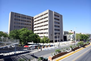 La Clínica 71 del Seguro Social es el hospital con mayor capacidad COVID, con un total de 100 camas y una ocupación de 39. (EL SIGLO DE TORREÓN)