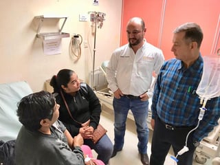 La diputada local Rosa Nilda González Noriega solicitó a gobierno federal y al Director General del ISSSTE que atiendan la grave situación del hospital en Monclova, ya que sólo cuenta con cuatro camas para atender a pacientes con COVID-19. (SERGIO A. RODRÍGUEZ)