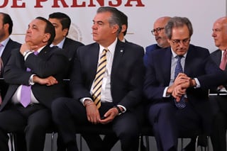 José Manuel López Campos, presidente de la Concanaco, Francisco Cervantes, presidente de la Concamin, y Antonio del Valle, presidente del Consejo Mexicano de Negocios. (ARCHIVO) 