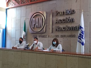 El presidente del PAN en GP, Mario Ibáñez, declaró que el segundo informe de gobierno de AMLO 'raya en lo absurdo'.