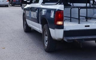Agentes de las diversas corporaciones de seguridad se movilizaron hasta el sector poniente de Torreón. (ARCHIVO)