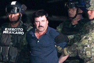 El mexicano Joaquín 'El Chapo' Guzmán, apeló este viernes su condena y la sentencia a cadena perpetua que recibió hace un año en Estados Unidos por traficar cientos de toneladas de droga a este país. (ARCHIVO)