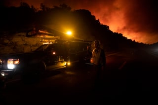 La aparición de nuevos fuegos continuó en el condado de Sonoma, al norte del estado. (EFE) 