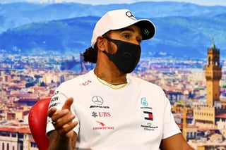 Lewis Hamilton (Mercedes), declaró en Mugello que el circuito italiano, que es 'rápido y exigente', le 'encanta'. (ARCHIVO)