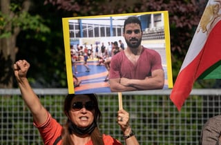 En protesta contra la sentencia de muerte, ha habido una ola de solidaridad internacional en los últimos días.  (ARCHIVO)