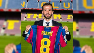 Miralem Pjanic aseguró este martes, en su presentación como nuevo jugador del conjunto azulgrana, que si jugaba en otro equipo que no fuera el Juventus, 'este solo podía ser el Barça'. (ESPECIAL)