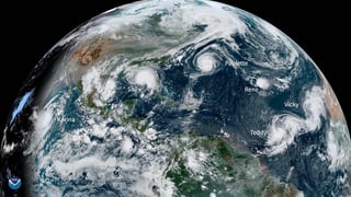 A las 09:00 GMT 'Sally', que tocó tierra en Gulf Shores, localidad costera Alabama, este miércoles como un huracán de categoría 2, avanzaba tierra adentro de ese estado en dirección noreste a unos 19 kilómetros por hora.
(EFE)