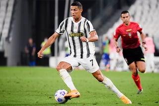 Cristiano Ronaldo marcó un tanto en la victoria de la Juventus 3-0 sobre la Sampdoria. (AP)