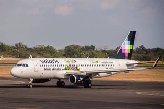 Los accionistas de la aerolínea Volaris dieron permiso para aumentar la deuda o el capital de la empresa. (ARCHIVO)