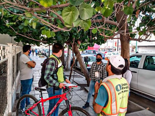 Todas las áreas de la Dirección de Ecología y Medio Ambiente trabajaron ayer sin automóvil y realizaron un operativo en bicicleta.