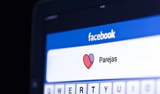 Ante los problemas que ha traído la pandemia, la red social Facebook busca brindar espacios para que las personas puedan relacionarse sin problemas (ESPECIAL) 