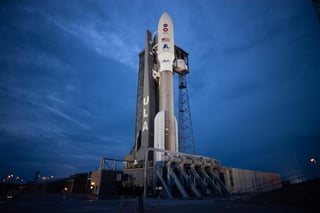 El lanzamiento de un cohete Delta IV Heavy de United Lauch Alliance (ULA) con un satélite espía estadounidense que estaba previsto para el domingo desde la base aérea de Cabo Cañaveral (Florida) fue aplazado 'hasta no antes' de este lunes 28 de septiembre. (ARCHIVO) 