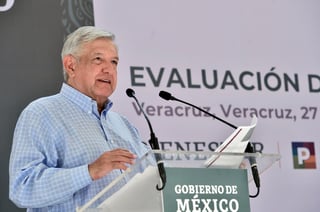 Ante las manifestaciones en contra de su gobierno, el presidente Andrés Manuel López Obrador advirtió a 'los opositores' que se preparen, porque no les dará tregua y seguirá hacia adelante con la transformación de la vida pública de México. (ARCHIVO)