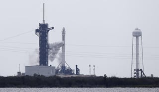 United Launch Alliance (ULA, en inglés) y SpaceX debieron cancelar los lanzamientos de sus cohetes Delta 4-Heavy y Falcon 9, respectivamente, en ambos casos segundos antes de que despegaran desde Cabo Cañaveral (Florida). (ARCHIVO) 

