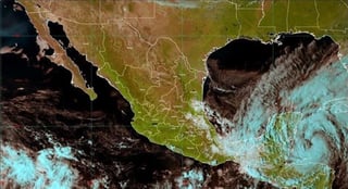 La depresión tropical 25 se convirtió en la tormenta Gamma este viernes en el noroeste del mar Caribe y cerca de la isla mexicana de Cozumel, con vientos máximos sostenidos de 40 millas por hora (65 km/h), informó el Centro Nacional de Huracanes (NHC) estadounidense. (TWITTER)