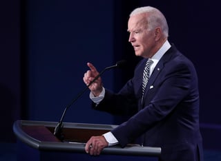El candidato demócrata a la Presidencia de EUA, Joe Biden, se mantiene como claro favorito en el condado de Miami-Dade, el más poblado de la disputada Florida, y avanza entre los votantes hispanos. (ARCHIVO) 