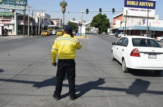 Los agentes de Tránsito y Vialidad están temporalmente a cargo del titular de la Policía. (EL SIGLO DE TORREÓN)