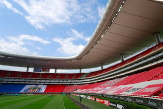 Enrique Alfaro, gobernador de Jalisco, descartó que se puedan abrir los estadios para eventos deportivos. (JAM MEDIA)