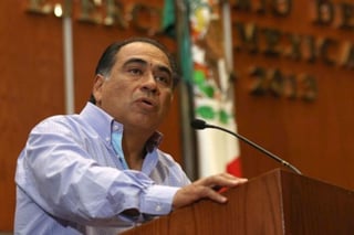 Astudillo Flores dijo que como presidente de la Comisión de Protección Civil de la Conago platicará con los gobernadores. (ARCHIVO) 