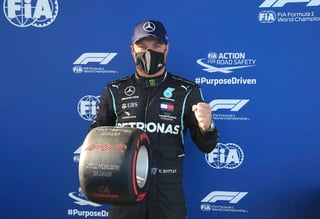 Valtteri Bottas fue más rápido que su coequipero Lewis Hamilton, y largará en la primera posición, en el Gran Premio de Alemania.