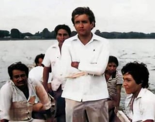 El presidente Andrés Manuel López Obrador compartió una fotografía de cuando fue director del Instituto Nacional Indigenista de Tabasco en 1979. (TWITTER)