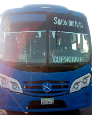 En incidente ocurrió en un camión de la marca Mercedes Benz, color azul, el cual llevaba la ruta Simón Bolívar-Cuencamé.
(EL SIGLO DE TORREÓN)