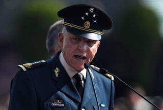  El general de División retirado, Salvador Cienfuegos Zepeda, se desempeñó como titular de la Secretaría de la Defensa Nacional (Sedena) en el sexenio del entonces presidente Enrique Peña Nieto. (ARCHIVO)