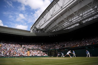 Tras ser el único Grand Slam que no se jugó en este año, los directores de Wimbledon planean llevarlo a cabo el año que entra, aunque sea sin el acceso de aficionados. (ARCHIVO)
