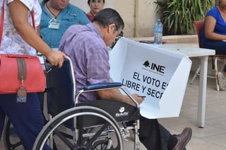 En total, están convocados a las urnas 2.22 millones de electores en Coahuila para elegir los 25 escaños del congreso local, y 2.18 millones de ciudadanos en Hidalgo para renovar los 84 ayuntamientos.
(ARCHIVO)