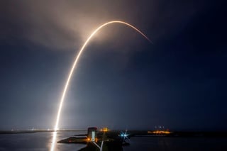 Microsoft anunció una alianza con SpaceX, de Elon Musk, para conectar su plataforma de computación en nube Azure a la red de satélites Starlink, cuyo propósito es suministrar internet de alta velocidad a nivel global. (ARCHVIO) 