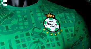 Santos Laguna y Charly Futbol lanzan una playera conmemorativa al Día de Muertos. (ESPECIAL)