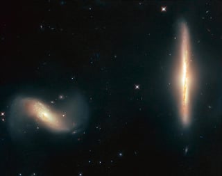 Un equipo internacional de astrónomos ha identificado una rara clase de galaxias que emiten rayos gamma, conocidas como BL Lacertae, dentro de los primeros 2,000 millones de años de la edad del Universo. (ARCHIVO) 