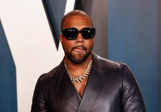 El rapero estadounidense Kanye West causó una polémica este martes en Haití tras declarar que el presidente del país caribeño, Jovenel Moise, le regaló una isla para desarrollar un proyecto turístico. (ESPECIAL)  
