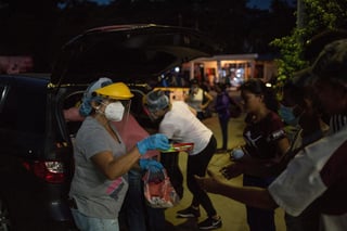 Guatemala llegó este miércoles a las 3,682 muertes por la COVID-19 y 106,320 casos positivos desde marzo, tras contabilizar 17 decesos y 749 nuevos contagios en las últimas 24 horas. (ARCHIVO)