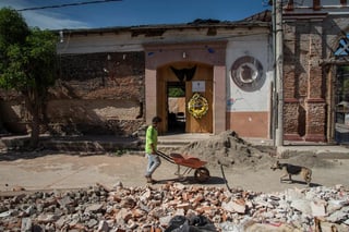 El titular de la Secretaria de Desarrollo Agrario y Desarrollo Territorial (Sedatu), Román Guillermo Meyer Falcón, indicó que las reconstrucciones por los sismos de septiembre de 2017 y febrero de 2018, que afectaron al territorio nacional, concluirán en 2021 o principios de 2022. (ARCHIVO)