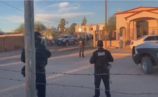 Un grupo de criminal disparó con armas de grueso calibre contra viviendas y quemó al menos dos, en Caborca, Sonora. (EL UNIVERSAL)