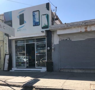 La mañana de este sábado se registró asalto en un negocio de venta y reparación de teléfonos celulares de la zona Centro de Gómez Palacio. (EL SIGLO DE TORREÓN)