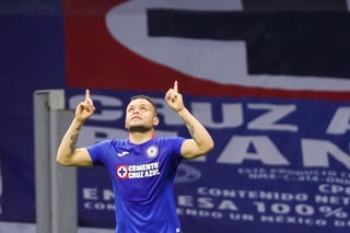 El Cruz Azul tiene a Jonathan Rodríguez como campeón virtual de goleo del Guard1anes 2020. (ARCHIVO)

